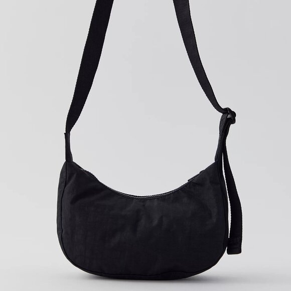 NWT Baggu Small Crescent Bag - Embroidered Hearts - Picture 7 of 8